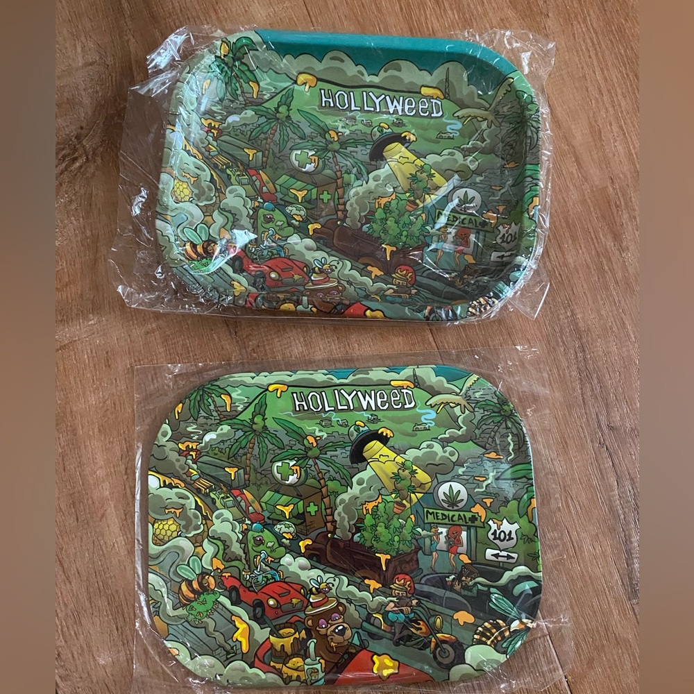 Holly weed rolling tray